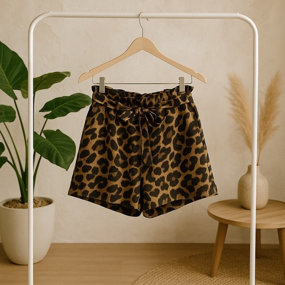 SHEIN Cheetah Print shorts size large ❤️ - Picture 4 of 4